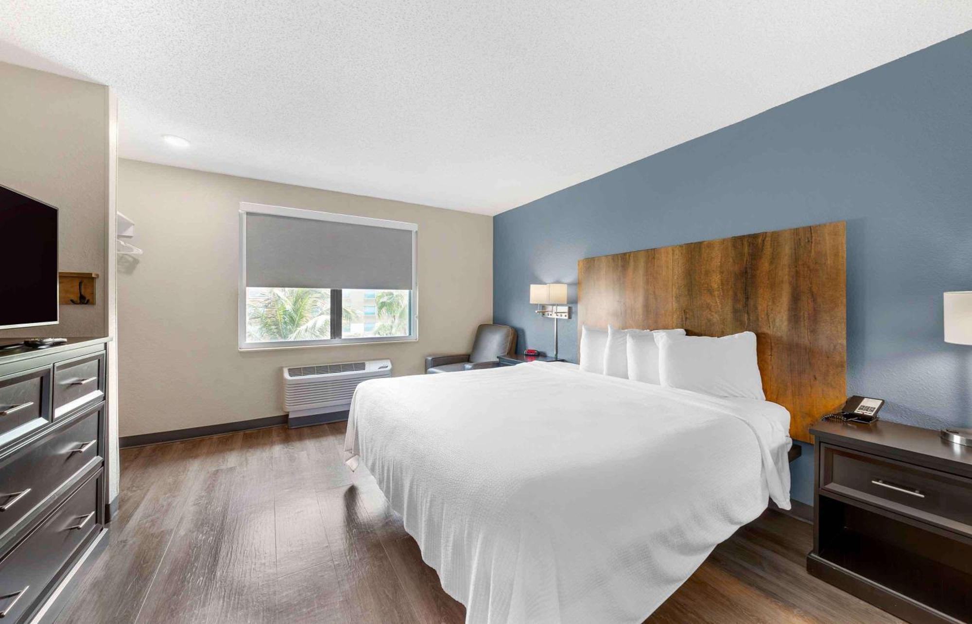 Extended America - Lauderdale - Convention Center - Cruise Port Hotel 2*